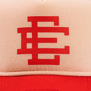 EE® Trucker